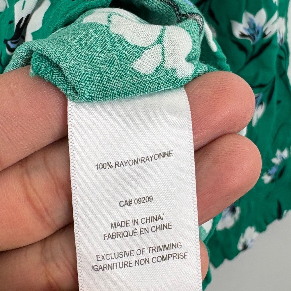 Cleo Green Floral Button-Up Blouse Peter Pan Collar Cottagecore Feminine Chic - Picture 9 of 10